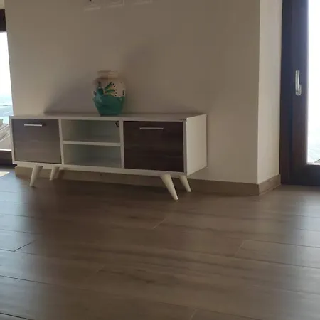 La Mansarda Di Crevari Apartment