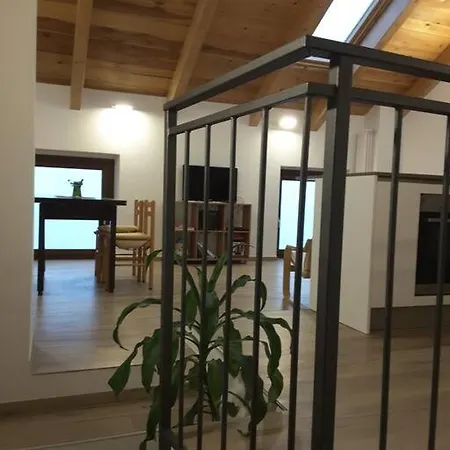 La Mansarda Di Crevari Appartement *