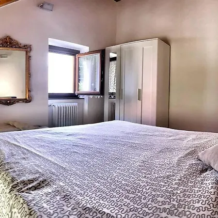 La Mansarda Di Crevari * Gênes
